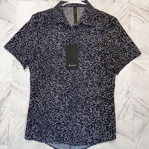 LuluLemon short sleeve collard shirt